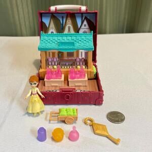 Disney Frozen Pop Adventures Village Set Pop-Up Playset with Handle